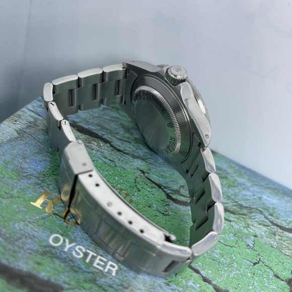 SOLD***Rolex Seadweller 16600***SOLD - Picture 12 of 13